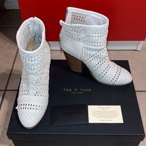 Rag & Bone classic Newbury ankle boots